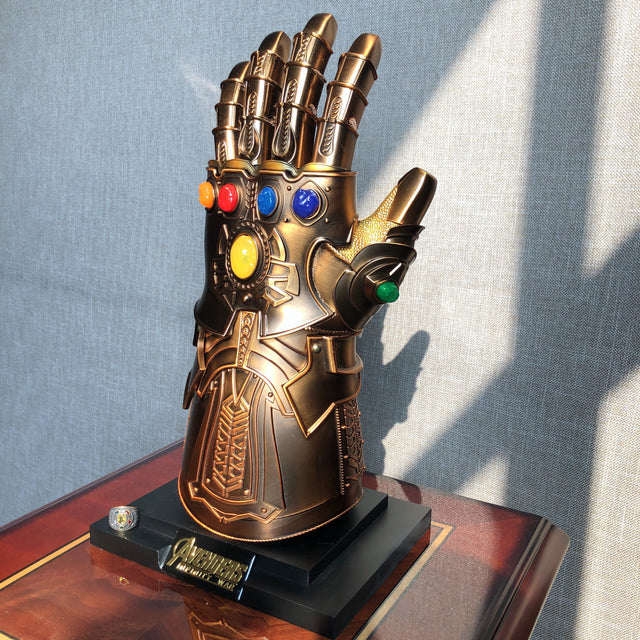 LowkyStar Thanos Infinity Gauntlet